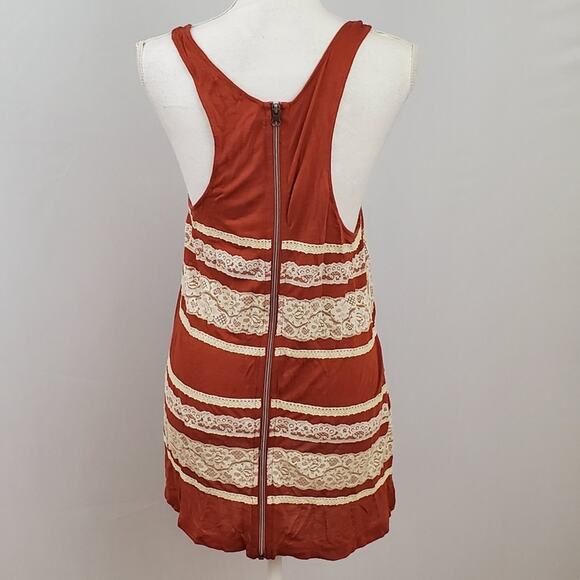 Urban Outfitters Kimchi Blue Lace Tank - Picture 5 of 8